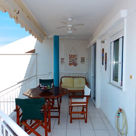 VI Home Pefkochori Bagian luar foto