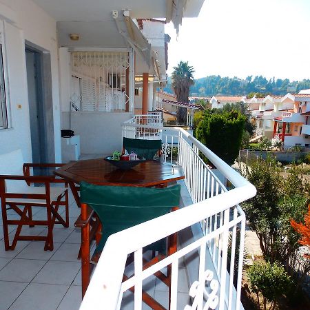 VI Home Pefkochori Bagian luar foto